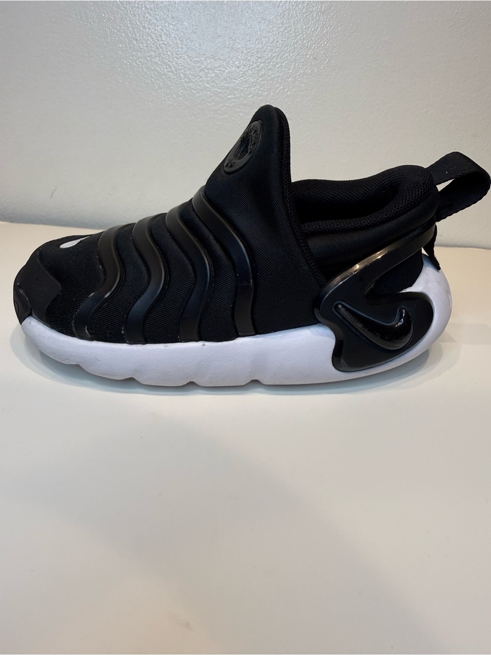 Nike Dynamo Go (PS) DH3437-001 Black/White Size  8C